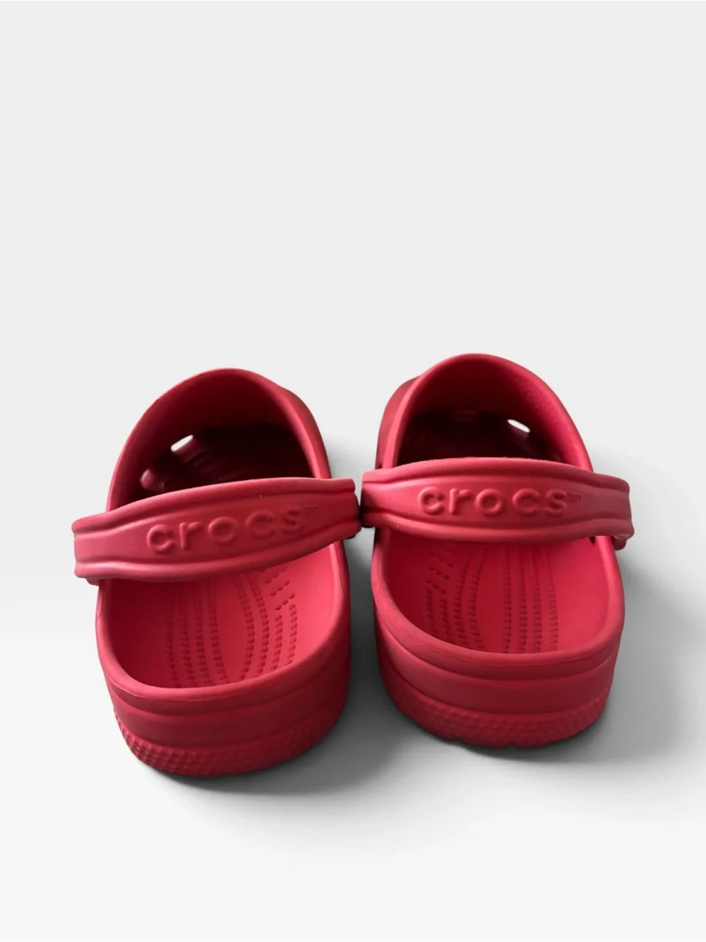 Crocs Classic Clog Red M7 W9 Men’s 7 Women’s 9 Slip On Shoes